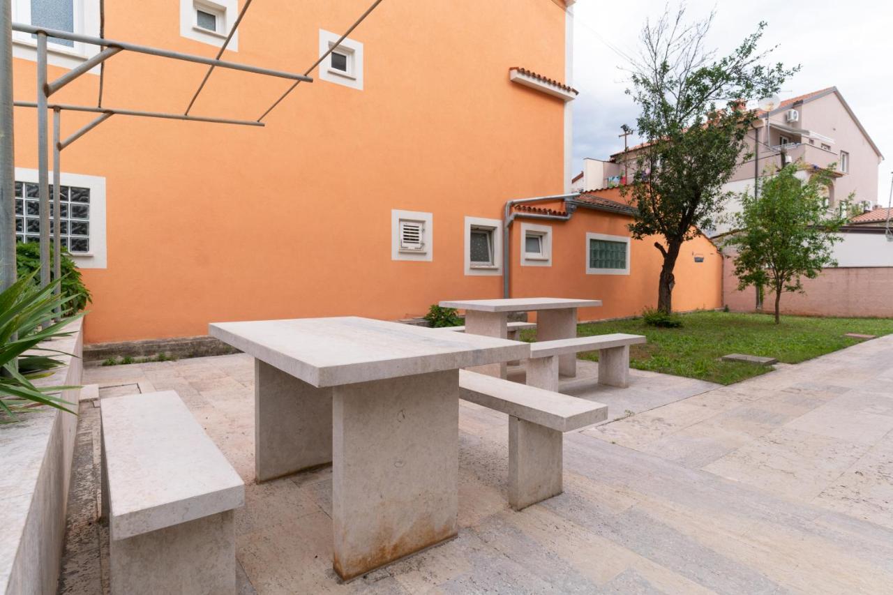 Apartment Milka Ровінь Екстер'єр фото